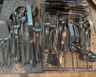 Barton and Reed 10 place setting with all the extra service pieces 