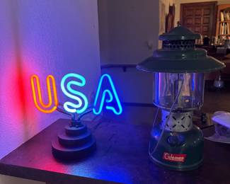 USA neon