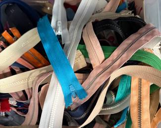 zippers $1 each