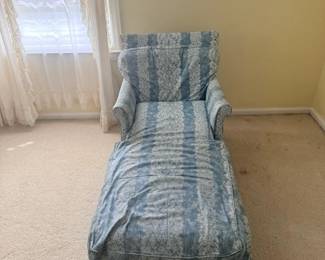 Chaise