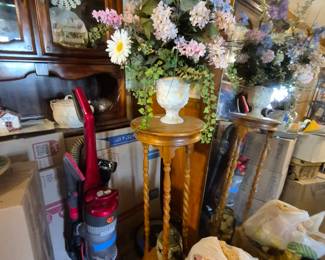 Decorative Florals, Stands, Vacuum