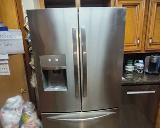 Stainless Two Door Fridge with Bottom Freezer