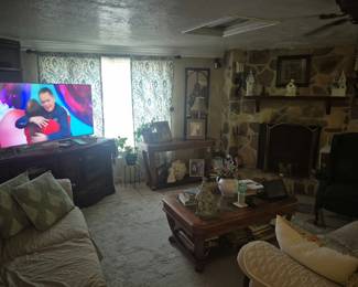 TV, Coffee Table, Throw Pillows