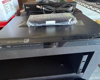 Sony DVP-SR200P DVD Player
