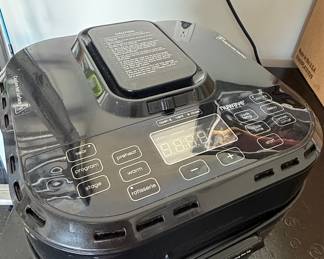 NuWave Brio 10-Quart Digital Air Fryer