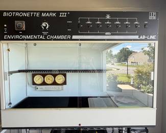 Lab-Line Biotronette Mark III Environmental Chamber