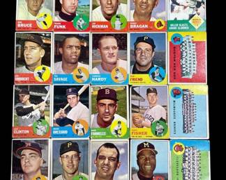153 Lot 425h Lot of 1963 Topps baseball cards