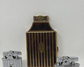 Lot 226 Group of vintage Robson lighters