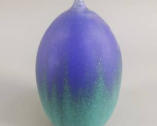 010 Lot 569 Rose Cabat Feelie vase