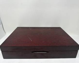 Lot 236 Stainless steel gold tone flat wear set