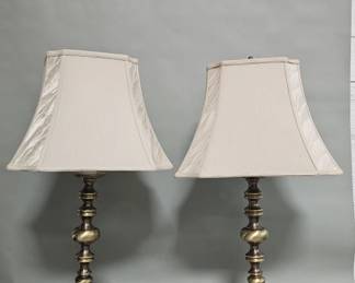 186 Lot 612 Pair of vintage brass balusterform table lamps with silk shades