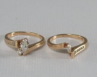 016 Lot 603 14k gold and diamond 2 piece engagement ring