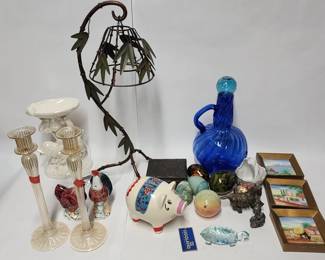 Lot 307h Vntage items glass jug, Mexican art