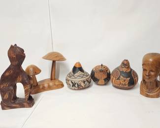 Lot 386h Vintage hand carved folk art and etched gourds