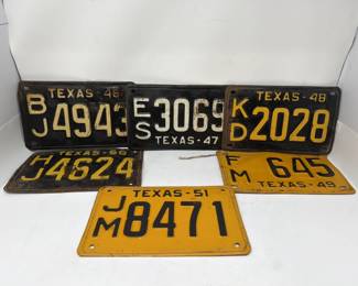 Lot 524 Group of six vintage Texas license plates