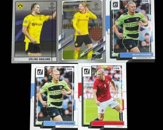 Lot 414h Lot of Erling Haaland soccer cards
