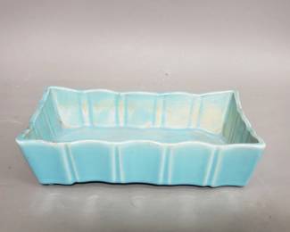 Lot 320 Vintage Bauer pottery planter