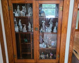 Display of Llandro figurines