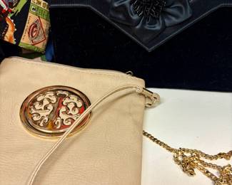 Vintage London purse 