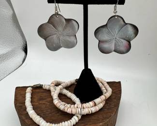 Pukka Shell Necklace Bracelet Mother Of Pearl Plumeria Shaped Earrings