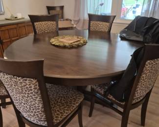 tableandchairs