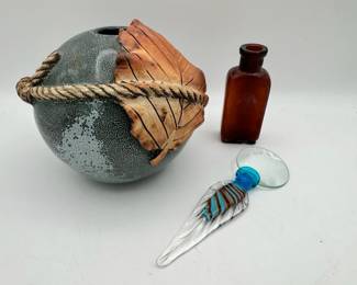 Ceramic Vase With Snuff Bottle Blown Glass Bottle Stopper