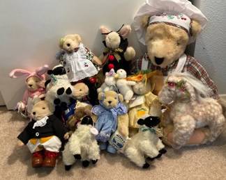 Vintage Muffy Vanderbear Animals Collection