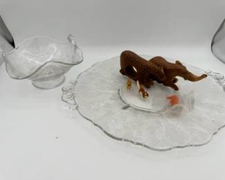 Wood Animal Napkin Rings Princess House Platter With Decoratively Animal Sculptures