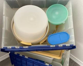 Mystery Lot Of Vintage Tupperware