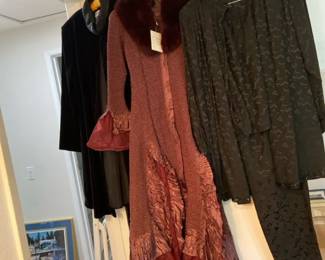 Vintage Womens Clothing