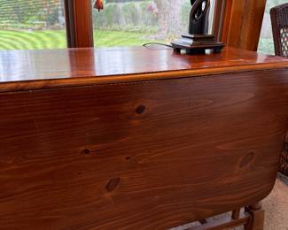 Vintage Knotty Pine Double Drop Leaf Gateleg Table