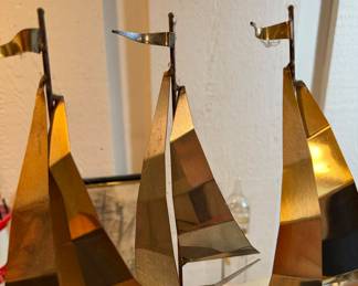 Mid Century 3 Brass Sails, Onyx Base C. Jere