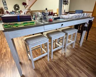 same skinny table different view