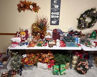 christmas and fall decor, KU sign, oh! and another wreath!