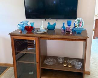 Living Room: glassware