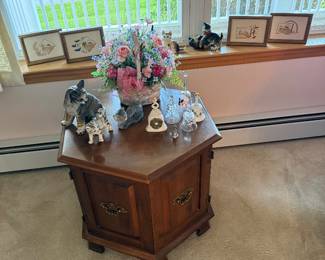 Living Room: cat figurines, bells