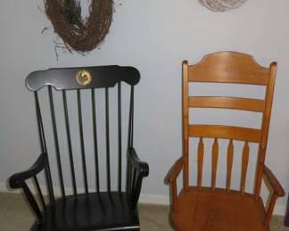 1963 University of Central Florida Black Wooden-Style Spindle Back Rocking Chair/Vintage Hony Oak Wooden Spindle and Ladder-Back Style Rocking Chair