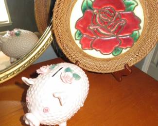 Vintage Pink Ceramic Piggy Bank/Decorative Red Rose Wall Plate
