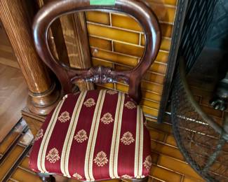 Minaiture Upholstered Doll Chair