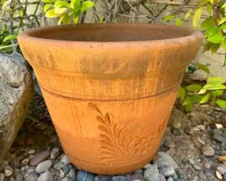 etched terra cotta pot- large