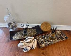 Decorative Zen Spa Décor Lot – Pebble Trays, Reed Diffusers, Shells & Glass Jar