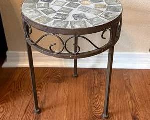 Round Mosaic Tile Accent Table | Metal Patio Side Table | Indoor & Outdoor End Table