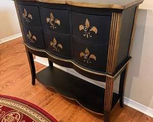 Black & Gold Fleur-de-Lis Accent Chest with 6 Drawers & Lower Shelf