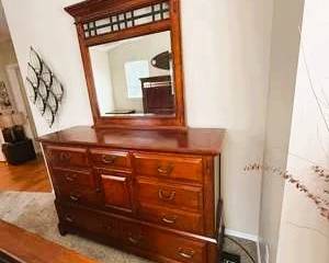 Broyhill Cherry Finish 9-Drawer Dresser with Matching Mirror