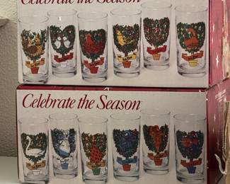 Indiana Glass 12 Days of Christmas Tumbler Set