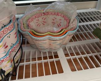 Temp-Tations Old World Springfetti Nesting Bowls