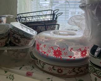 Temp-tations Old World Cranberry Bakeware Set