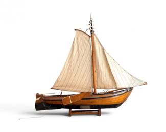 116 MarianneWoodSailingShipModelwFabricSailsBase