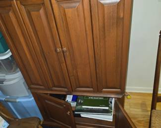 Nice cabinet