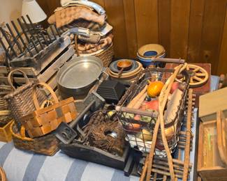 Basket assortment